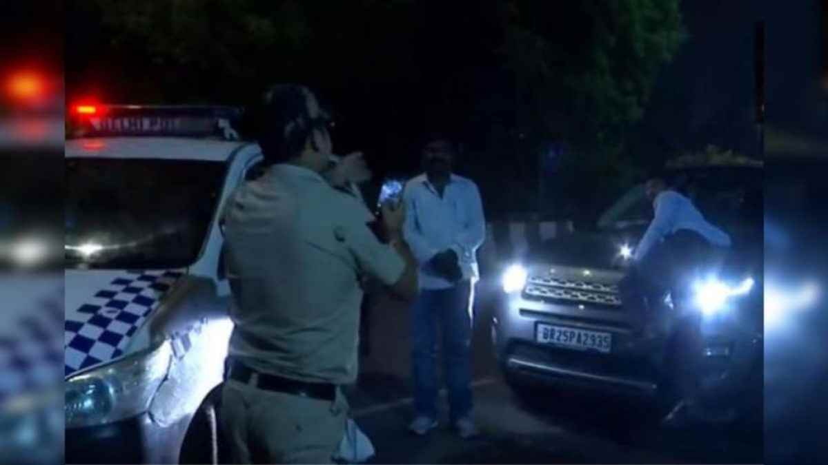 Shocking incident in Delhi: SUV was caught being driven with a man clinging on to the bonnet 