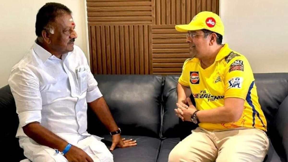 Does O Panneerselvam not want an alliance with DMK and Why he is opposing them harshly?