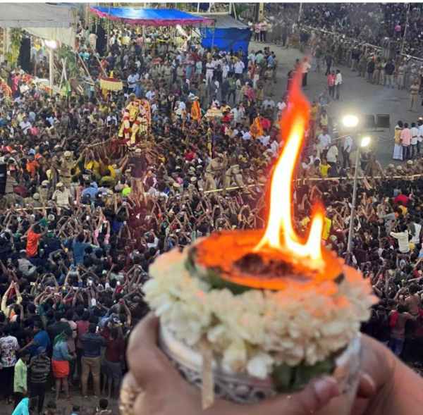 Madurai Chithirai thiruvizha 2023: Kallazhagar Sabha vimosanam for Mandooga Maharishi Madurai Chithirai thiruvizha 2023: Kallazhagar Sabha vimosanam for Mandooga Maharishi