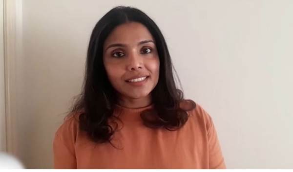 நாயகன் முதல் சித்தி சீரியல் வரை நடித்த இந்த நடிகையை ஞாபகம் இருக்கா?குழந்தைகளோடு எப்படி மாறிவிட்டார் | Chitthi Serial Actress Neena Family Photo Current Status ...