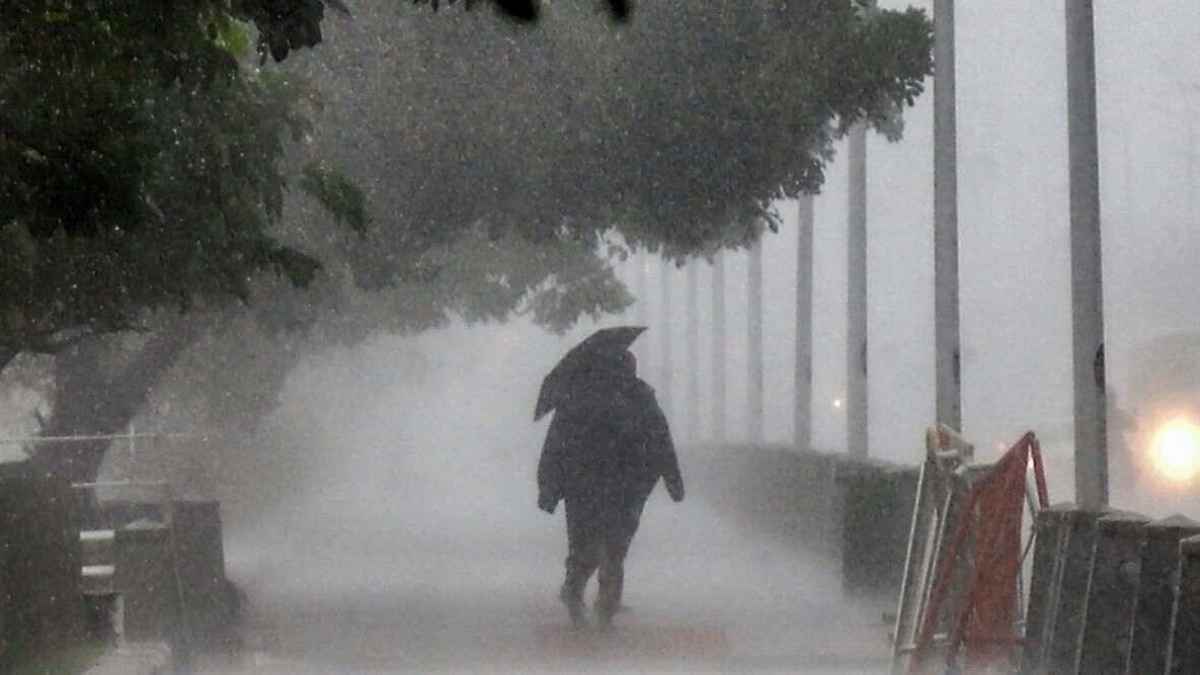 Tamil Nadu Meteorological Department has announced that it will rain in 9 districts in the next 3 hours 