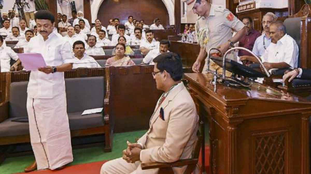 ஆசிரியர் முதல் காவல்துறை வரை பலி: