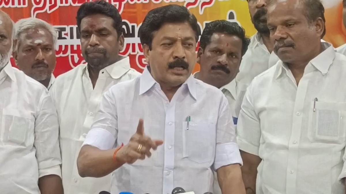 ptr audio leaks : What did PTR palanivel thiagarajan spoke with delhi female journalist? CV Shanmugam 