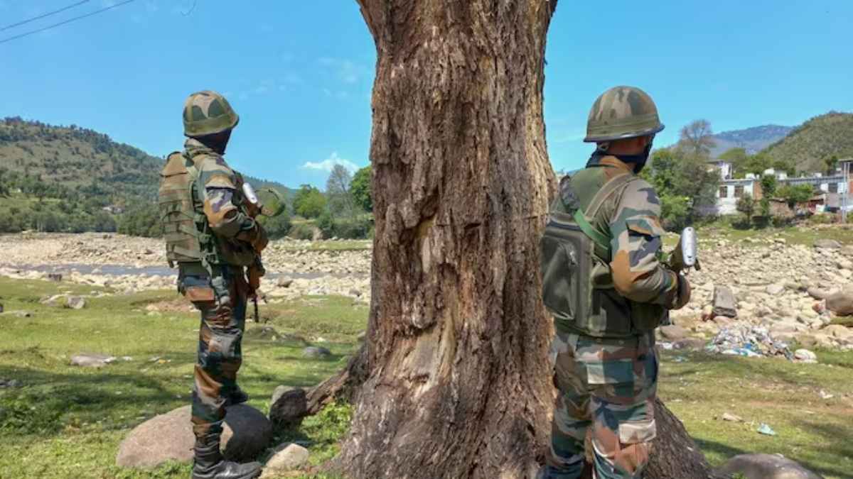 5 Indian army men killed in an operation in the Rajouri district of Jammu and Kashmir 