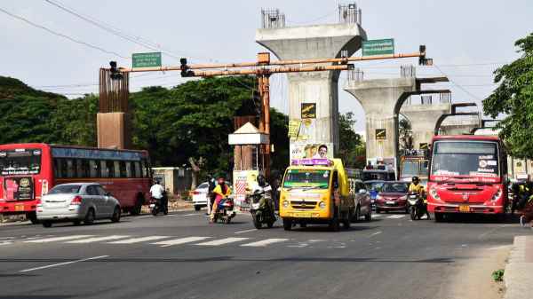  What is the action took by Police to remove reduce traffic in Coimbatores Avinashi Road
