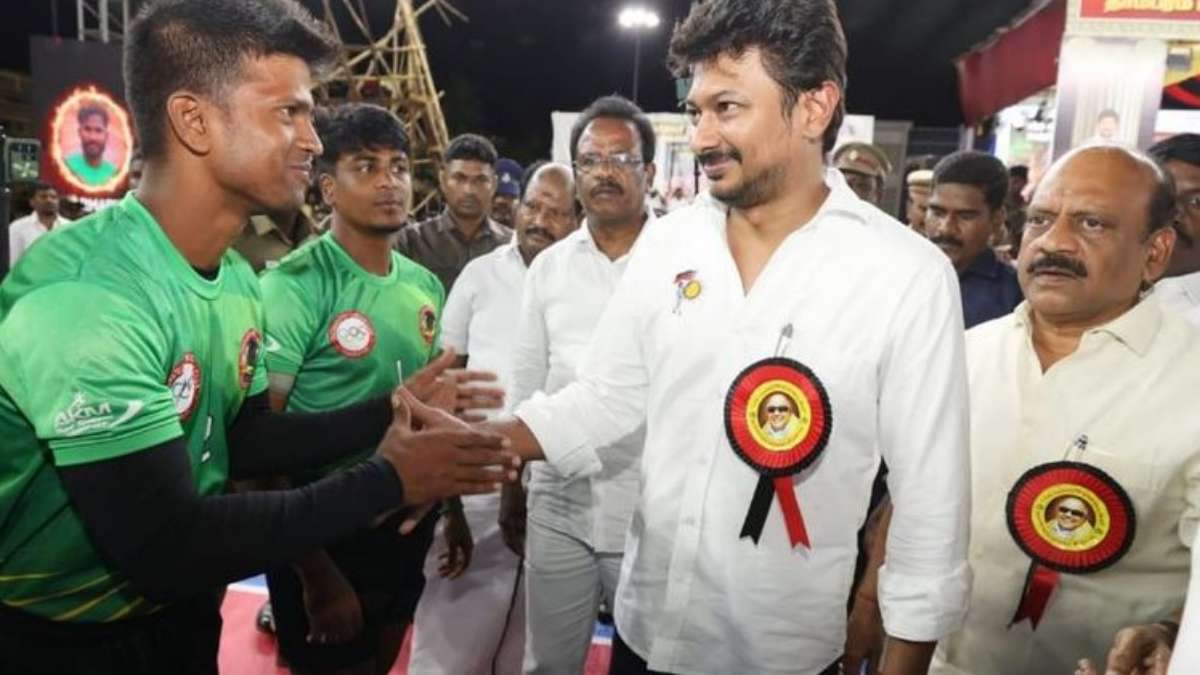 Do not place banner ads! Udhayanidhi Stalin appeals again to DMK Executives and cadres! Do not place banner ads! Udhayanidhi Stalin appeals again to DMK Executives and cadres!
