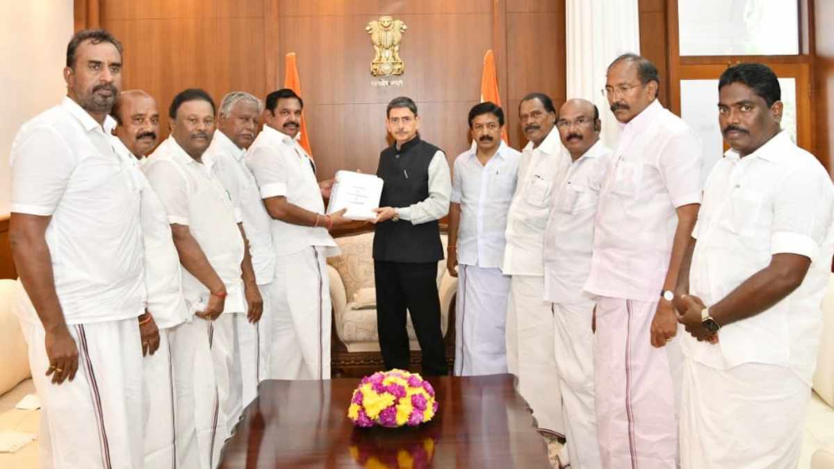 Why key seniors deeply upset with edappadi palanisamy? 