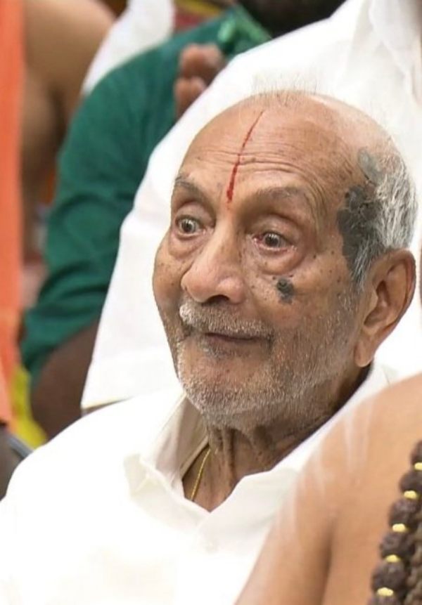 Who is this 97 years old man who PM Modi paid tribute in delhi on new parliament inauguration Who is this 97 years old man who PM Modi paid tribute in delhi on new parliament inauguration