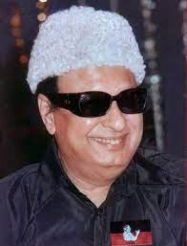 Cinema: Karunanidhis movie and Do you know why did Jayalalitha not act in Ulagam Sutrum Valiban, says Idhayakkani vijayan