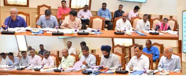 Chief Secretary Iraianbu IAS discuss about Heatwave precautions