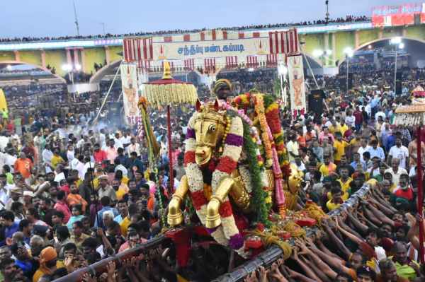 Madurai Chithirai thiruvizha 2023: Kallazhagar Sabha vimosanam for Mandooga Maharishi Madurai Chithirai thiruvizha 2023: Kallazhagar Sabha vimosanam for Mandooga Maharishi