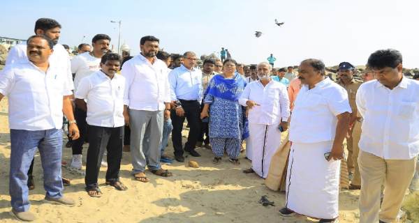 5 km stretch of beach from in North Chennai is going to updated by Govt for Rs.30 crores 