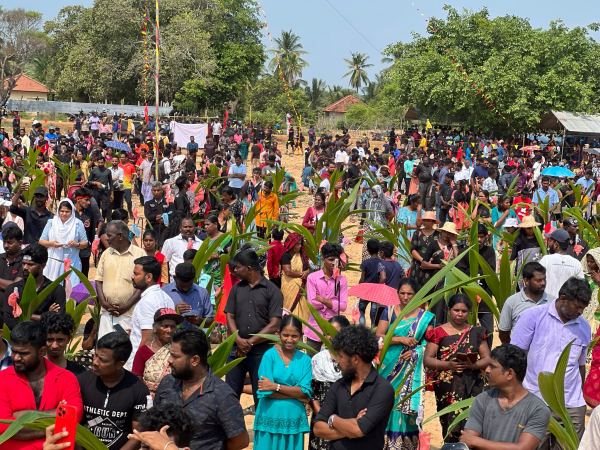 Eelam Tamils throng in Mullivaikkal to mark Tamil Genocide Day Eelam Tamils throng in Mullivaikkal to mark Tamil Genocide Day