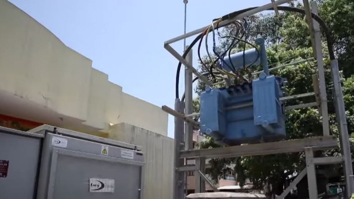 For the first time, the people of Narikuravar living in Madhavaram Assembly constituency have got electricity in their homes.