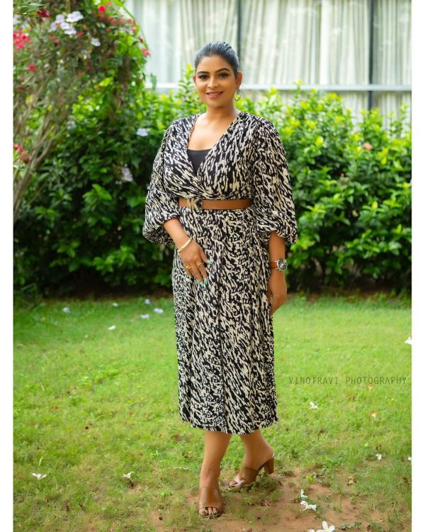 Bigg Boss Maheshwari has published a picture of a trip to the forest with his friends Bigg Boss Maheshwari has published a picture of a trip to the forest with his friends