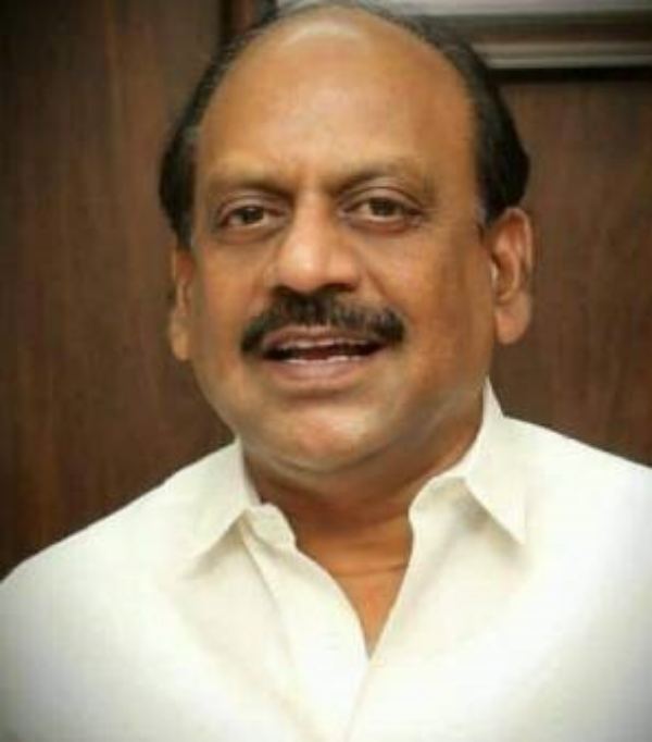 The broker who bought the house cheated! Actor Saravanan give the complaint petition to Minister Thamo Anbarasan! 