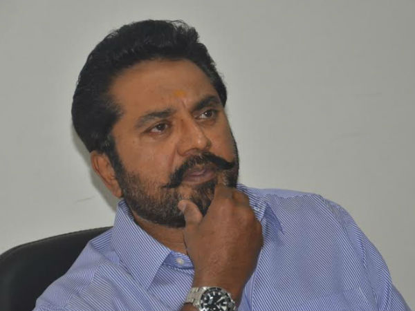 Actor Sarathkumar has shared his experiences while acting in Nattamai with Meena 