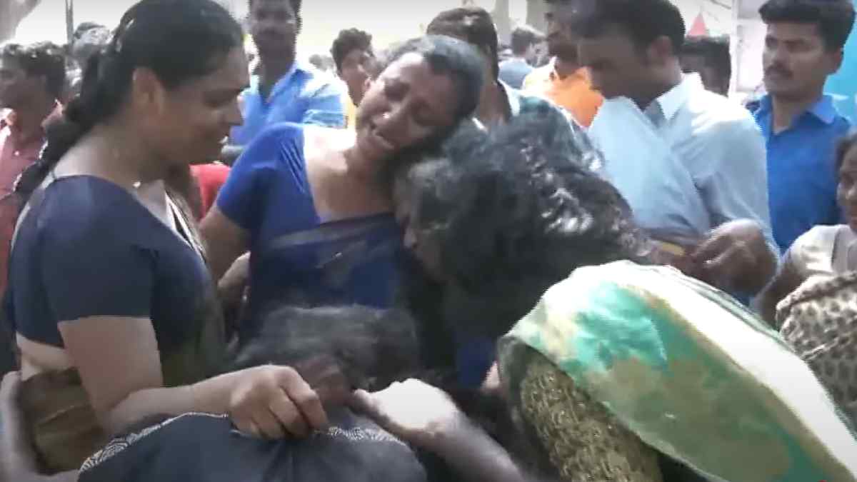 Koovagam Koothandavar temple transgender festival Today Aravan Kalapali 