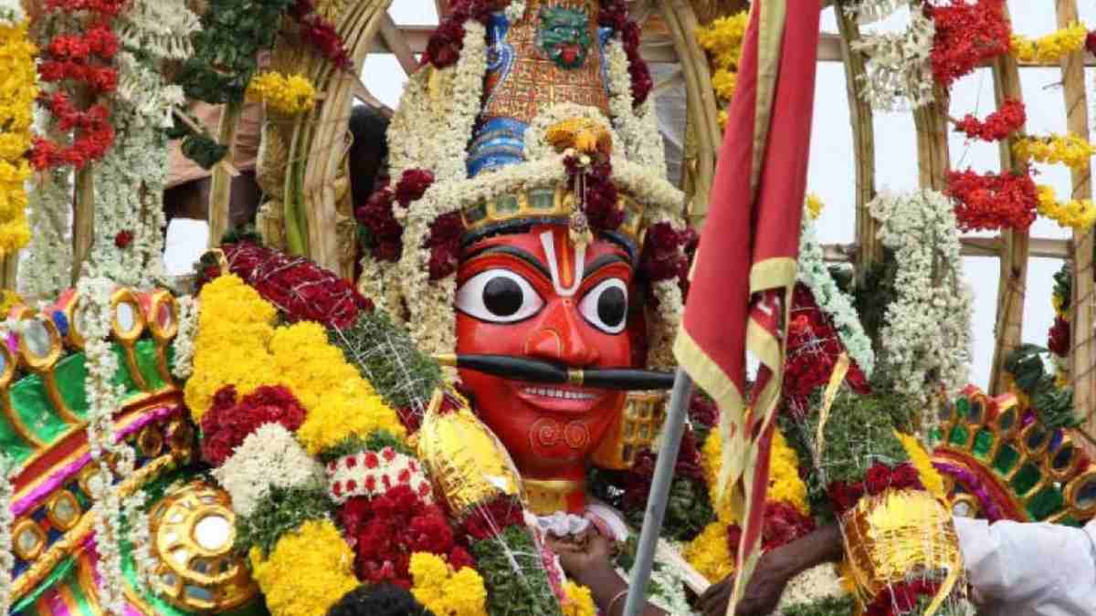 Koovagam Koothandavar temple transgender festival Today Aravan Kalapali 