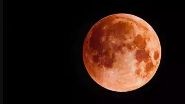 Chandra Grahanam in 2023: Why we should not eat during Lunar Eclipse? 