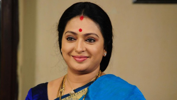 What is the reason why actress Seetha divorced her first husband actor Parthiban 