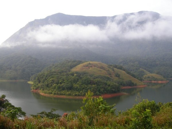 Summer Vacation: Best hill Stations Near coimbatore Tourist Must visit 