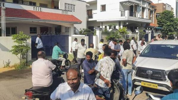 R.S.Bharathi asks why IT officials not coming for raid with police 