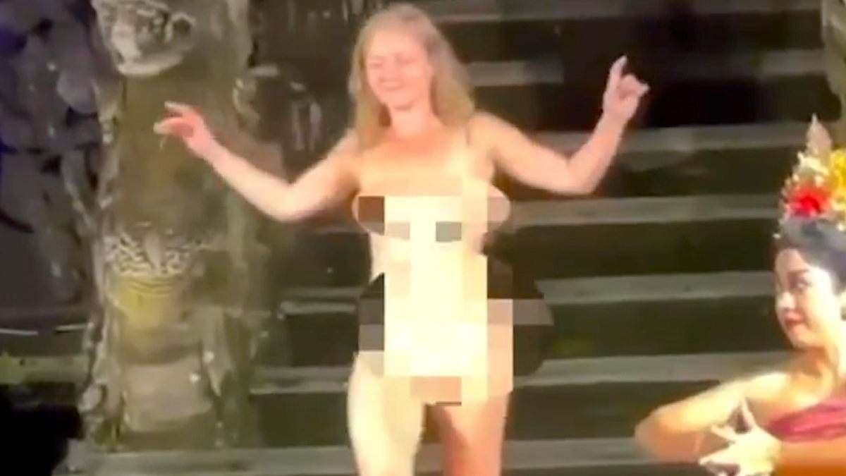 German Tourist Stripped Naked At Bali hindu Temple German Tourist Stripped Naked At Bali hindu Temple