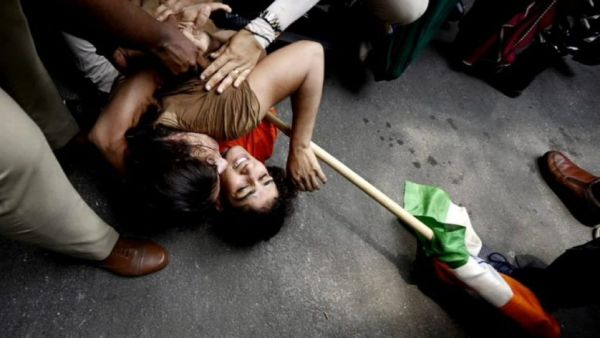 Delhi police have filed FIR against protest organisers and others in connection with the scuffle broke out at Jantar Mantar 