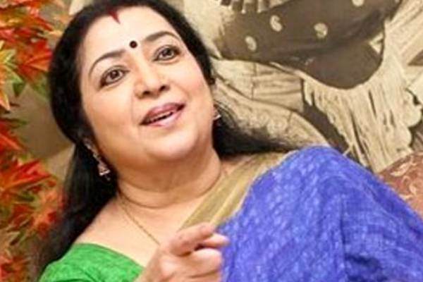 Cinema: Karunanidhis movie and Do you know why did Jayalalitha not act in Ulagam Sutrum Valiban, says Idhayakkani vijayan