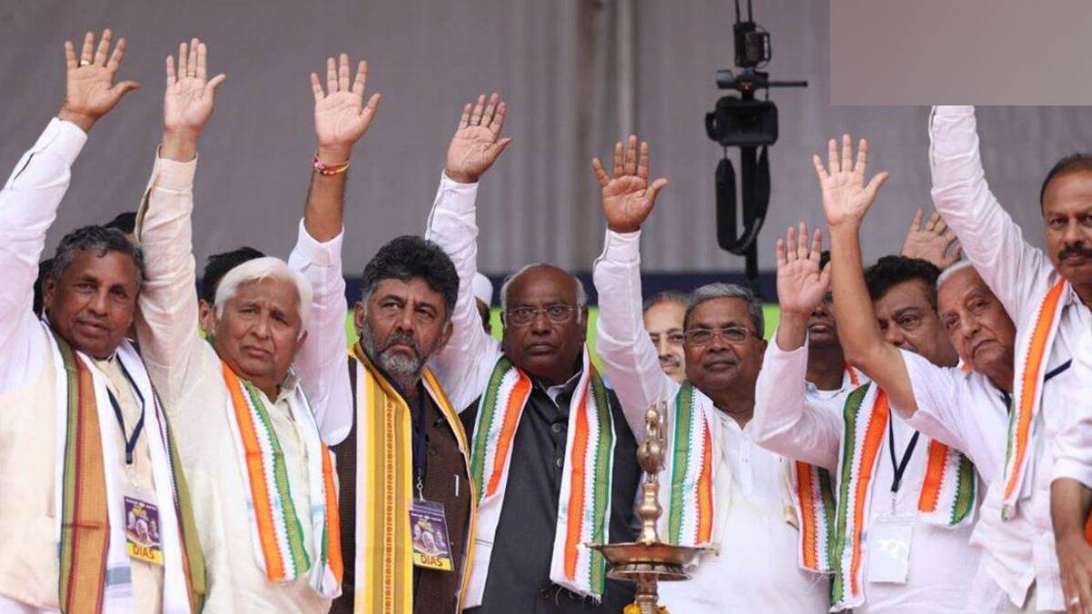 How is Congress using DMK manifesto model from Tamil Nadu for Karnataka? 