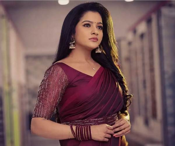 late VJ Chitra on his birthday Director Siva Shekhar wishes 