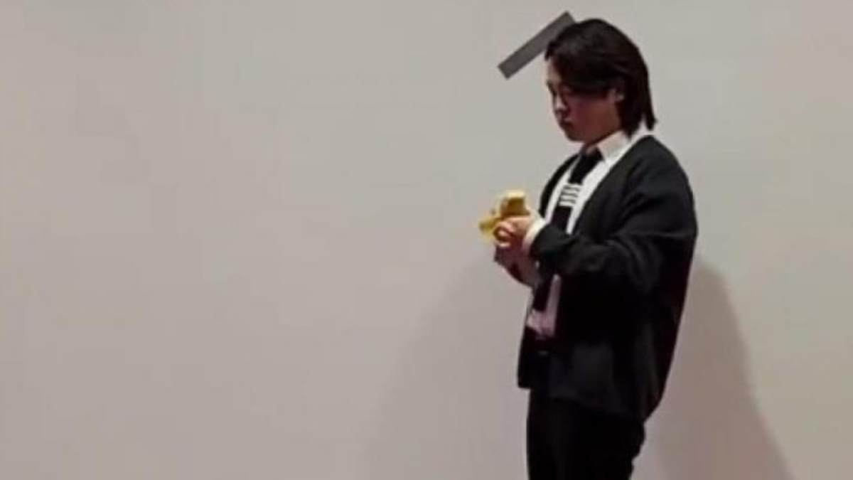  Banana Artwork worth Rs 98 Lakh Eaten by Hungry Student in South Korea