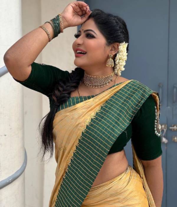 Reshma Pasubuleti has released a video announcing her exit from the character of Radhika in Baakiyalakshmi serial 