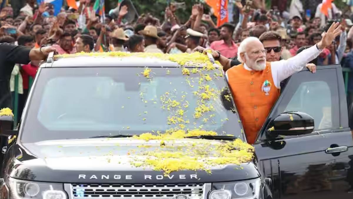 Karnataka Election: PM Narendra Modi to hold 26 km roadshow in Bengaluru in open vehicle Karnataka Election: PM Narendra Modi to hold 26 km roadshow in Bengaluru in open vehicle