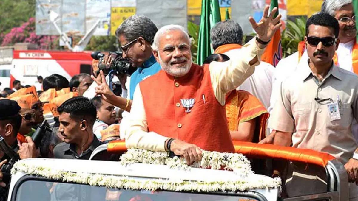Karnataka Election: PM Narendra Modi to hold 26 km roadshow in Bengaluru in open vehicle Karnataka Election: PM Narendra Modi to hold 26 km roadshow in Bengaluru in open vehicle