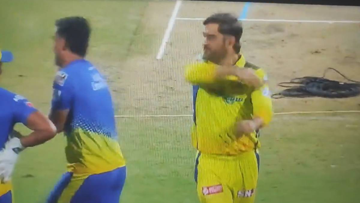 IPL 2023: Dhoni almost slapped CSK bowler Deepak Chahar while warming up against DC 