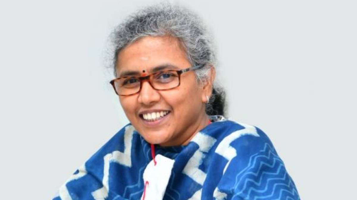 Tamil Nadu IAS officer Amudha Husband make his mark very strong in Karnataka election