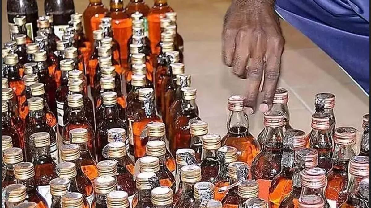 Spurious liquor ; 558 criminals arrested, 1,842 cases registered- Tamil Nadu DGP 