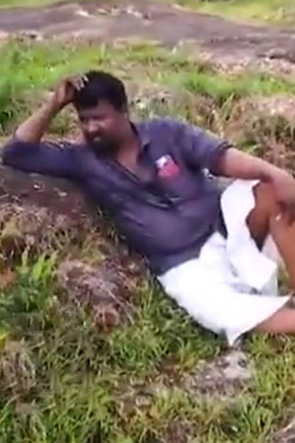 Five illegally enters into ponnambalamedu and conduct special pooja at sabarimala Five illegally enters into ponnambalamedu and conduct special pooja at sabarimala