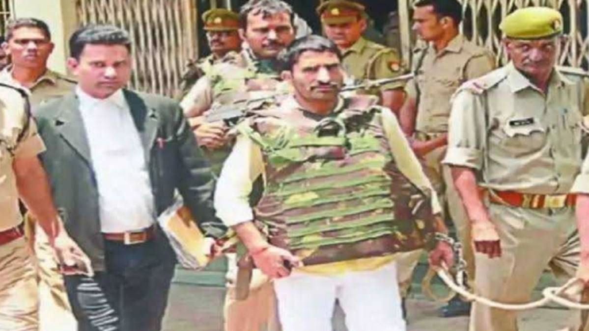 Uttar Pradesh Gangster Anil Dujana encounter killed by Police Special Task Force 