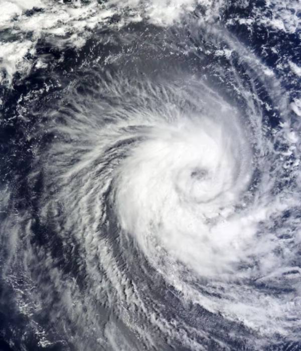 How is Mocha Cyclone forming in the Bay of Bengal and How it will affect the weather in Tamil Nadu? 