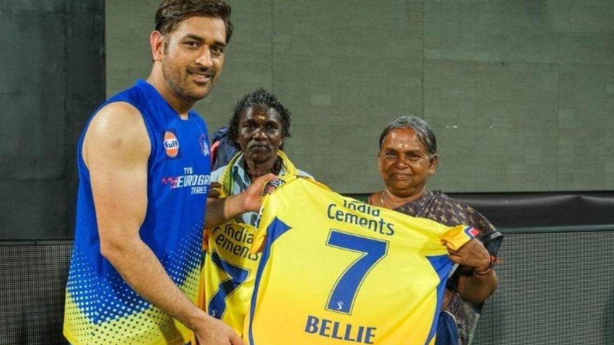  CSK Captain MS Dhoni Meets Bomman-Belli couple who acted Oscar winning the Elephant Whisperers 