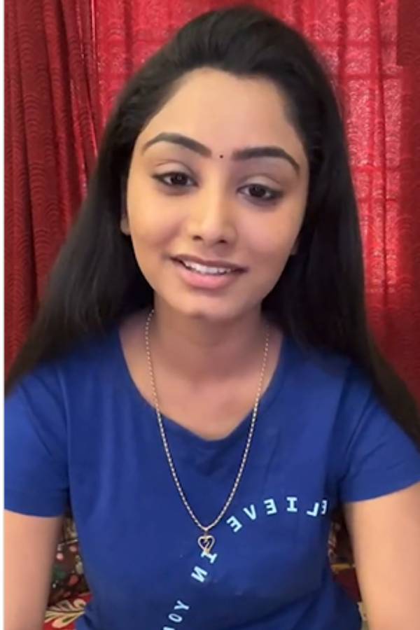Serial actress Samyuktha alleges that Vishnu Kanth is threatening me with my video and past life Serial actress Samyuktha alleges that Vishnu Kanth is threatening me with my video and past life