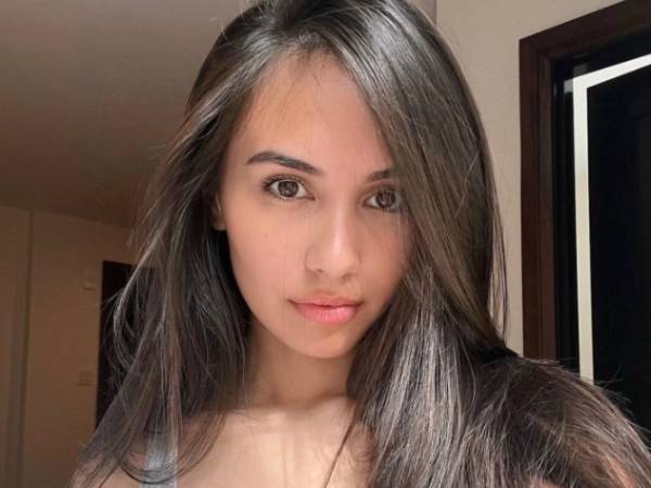 How Model Creates AI Clone Of Herself and charges Rs 5,000 Per Hour 