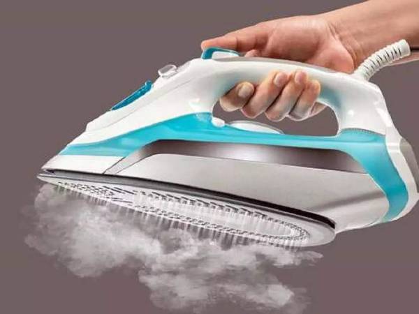 Woman died as she tried to iron her dress in rush to college Woman died as she tried to iron her dress in rush to college