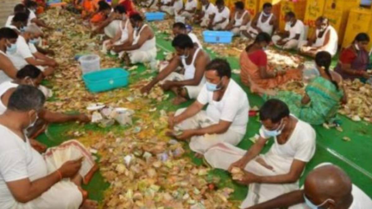 April month Hundial revenue 114 Rs Crore in Tirumalai: Notification issued by TTD April month Hundial revenue 114 Rs Crore in Tirumalai: Notification issued by TTD