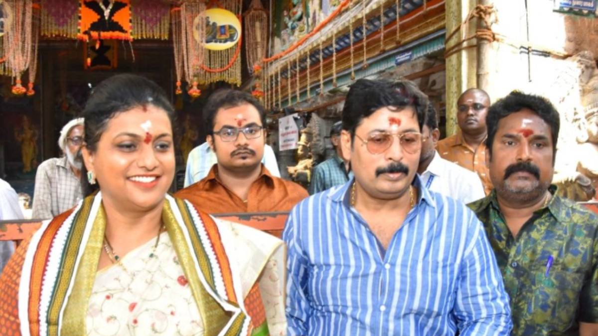 Actress Roja minister Roja swamy darshanam at meenakshi amman temple Madurai Actress Roja minister Roja swamy darshanam at meenakshi amman temple Madurai