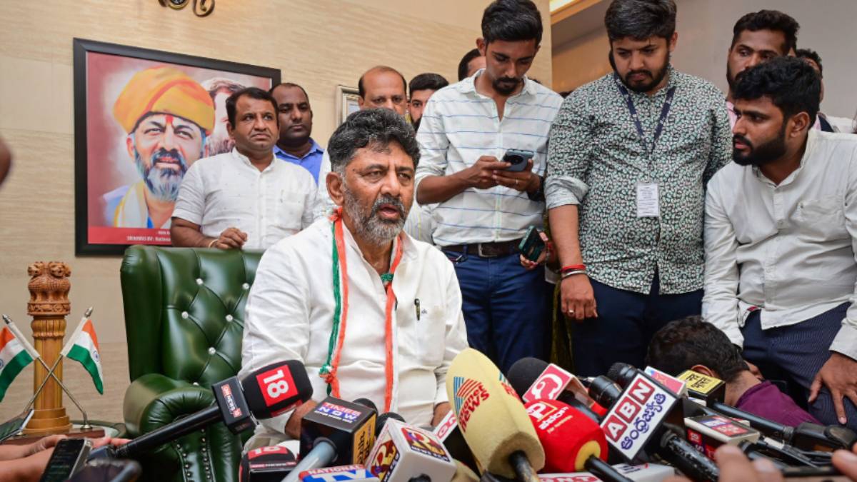 Siddaramaiah or DK Shivakumar: Karnataka CM will be announced by Congress party today? 