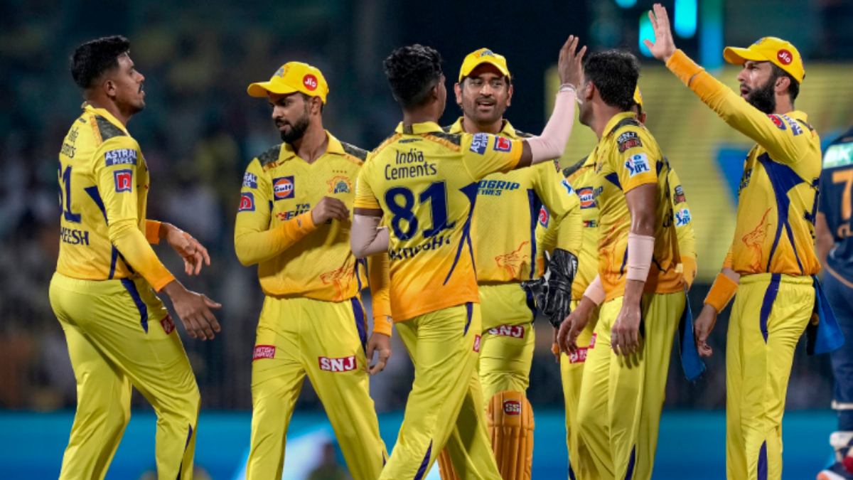 FIR Registered against those who shot without permission at Napier Bridge in Chennai after CSK entered to IPL Final FIR Registered against those who shot without permission at Napier Bridge in Chennai after CSK entered to IPL Final